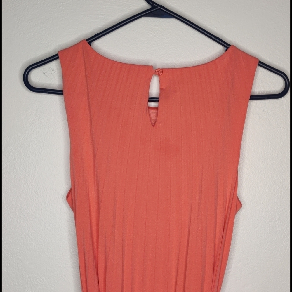 T Tahari Dress - Picture 7 of 8